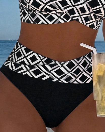 Tvådelad bikini i bh-stil med diamantmotiv