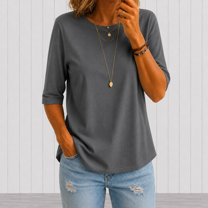 Calvera | Grundläggande bekväm T-shirt