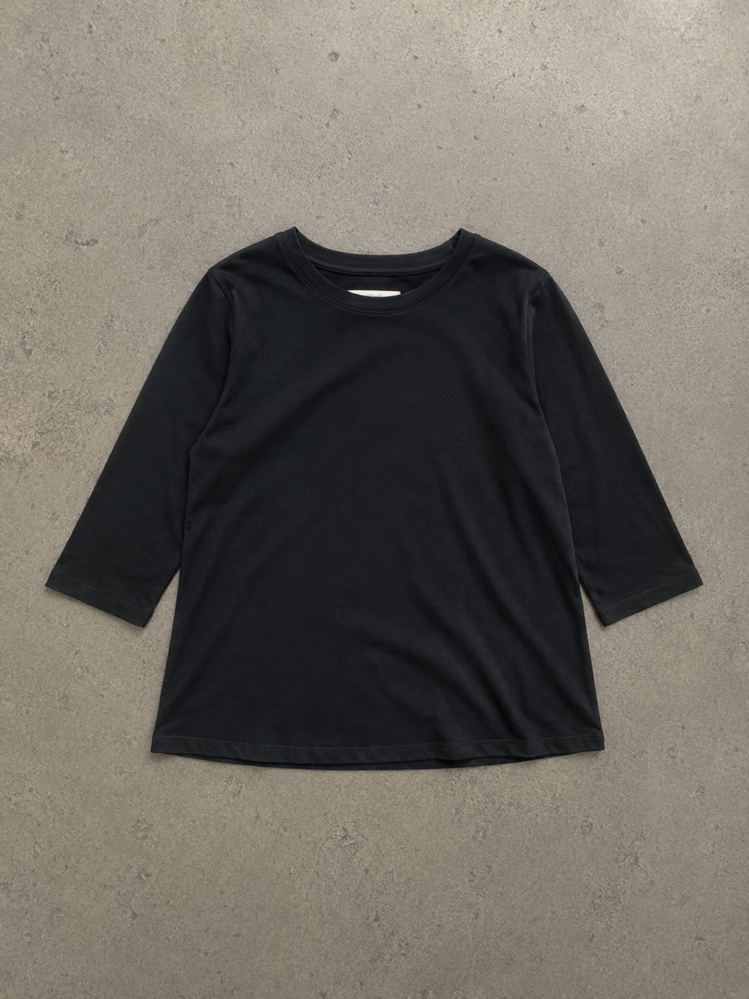 Calvera | Grundläggande bekväm T-shirt