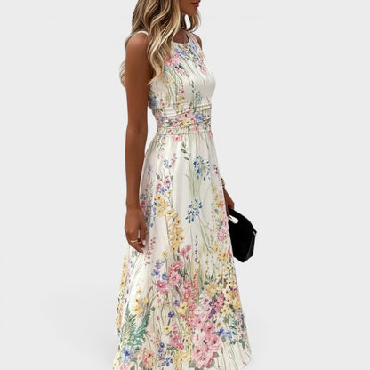 Tanya | Ärmlös blommig midiklänning