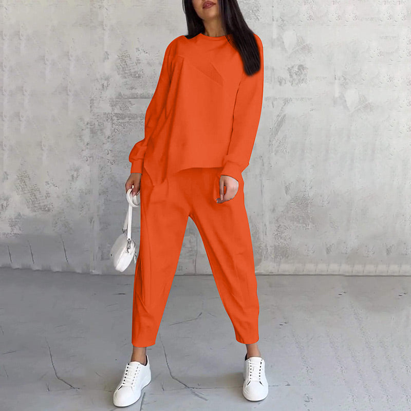 Dam Långärmad Sweatshirt och Byxor i Set med Oregelbunden Fåll